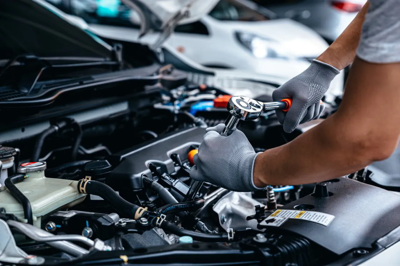 Poor Car Acceleration: Inspect Engine Problems Before They Worsen